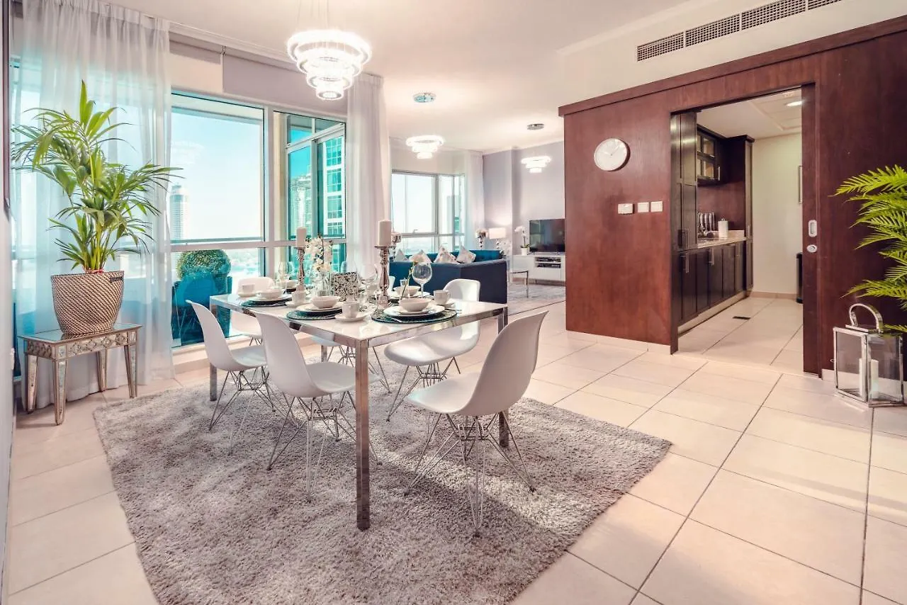 Burj Grand Apartment - Four Bedrooms Dubai